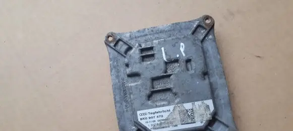 Audi A4 S4 B8 8K LED ballast control module 8K0907472