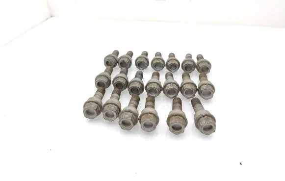 Nuts/bolts