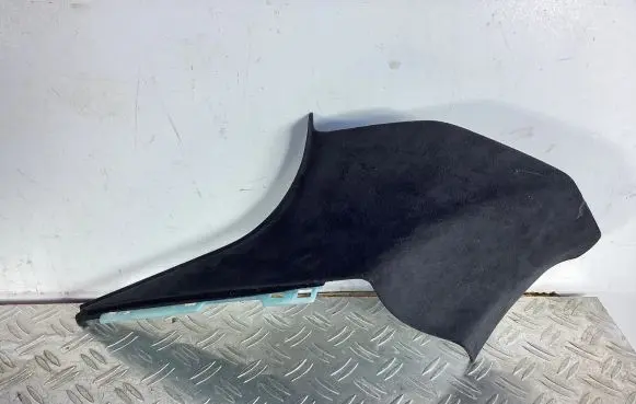 Tesla Model S (C) pillar trim 100745706C