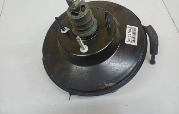 Ford C-MAX II Brake booster DV612B195ZD