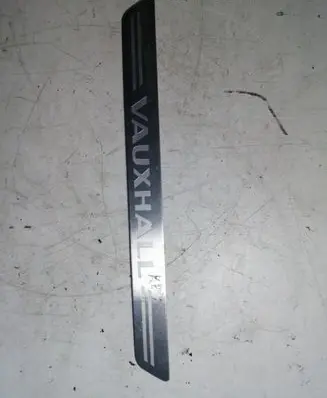 Opel Insignia A Front sill trim cover 13272116