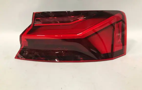 Audi A5 Rear/tail lights 8W6945070 660002 A046318