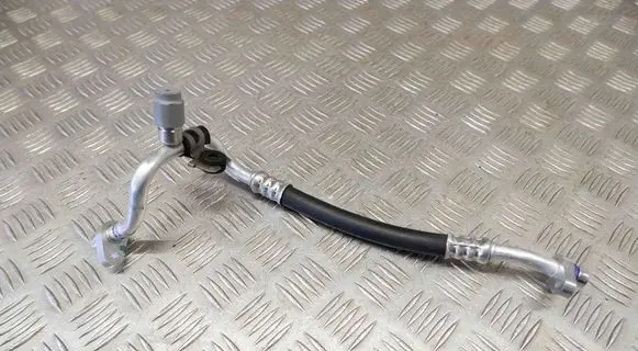 Air conditioning (A/C) pipe/hose