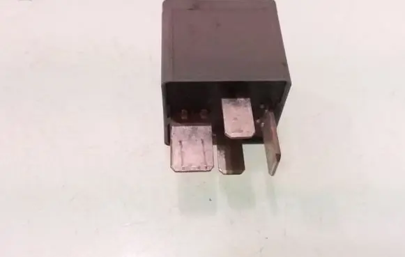 Ford Focus C-MAX Other relay 5M5T14B192EA V23136J4X62