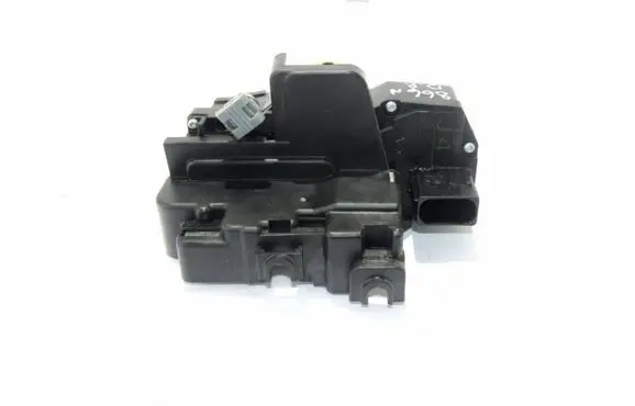 Chevrolet Captiva Front door lock