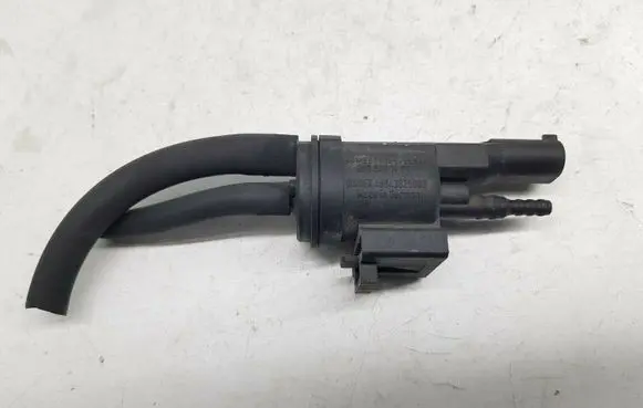 Mercedes-Benz A W169 Turbo solenoid valve 0025401497