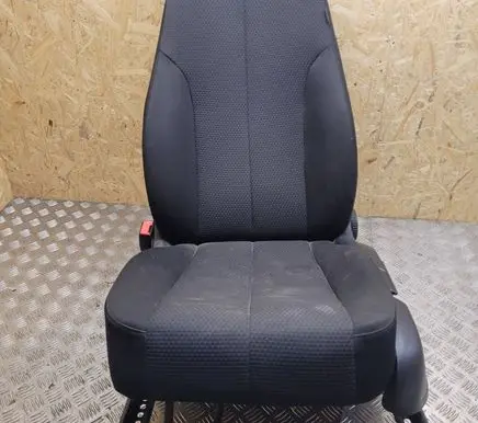 Volkswagen PASSAT B6 Front driver seat 