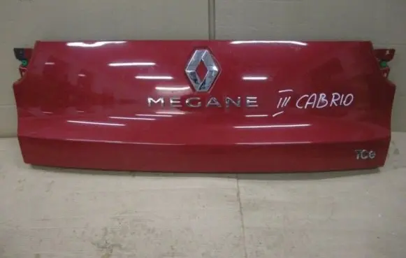 Renault Megane III Tailgate trim