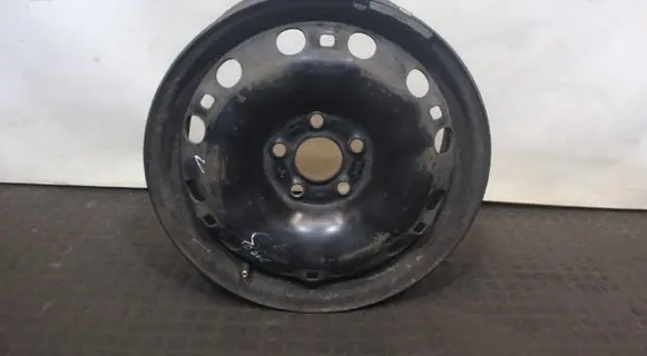 KIA Ceed R15 steel rim 