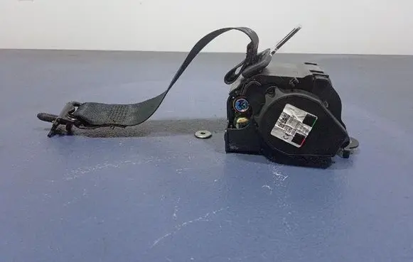Renault Megane I Front seatbelt 888419825R