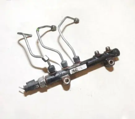 Peugeot 208 Fuel main line pipe 968529758002 28497z01