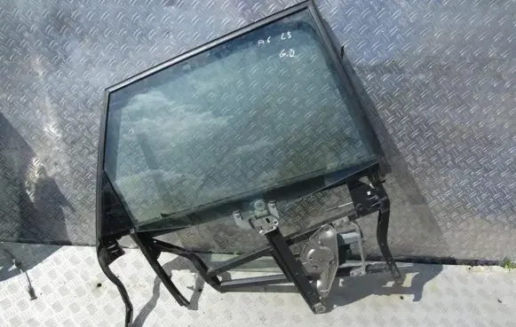 Audi A6 S6 C5 4B Rear door window/glass frame 