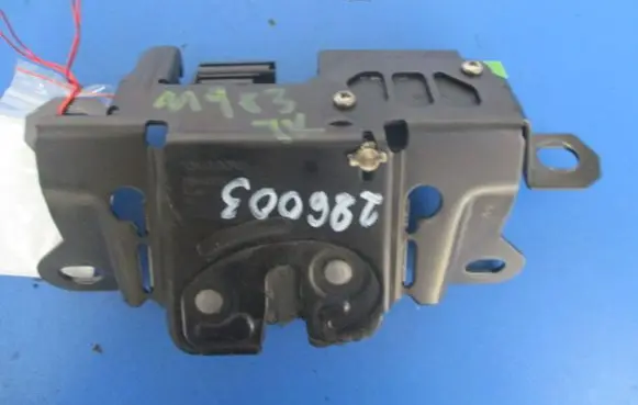 Volvo C30 Tailgate/trunk/boot lock/catch/latch