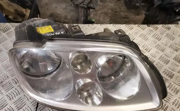 Volkswagen Touran I Headlight/headlamp 1t0941006d