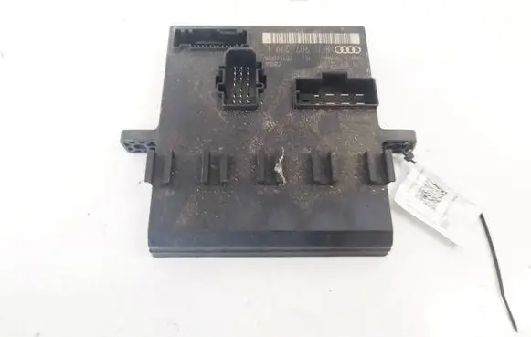 Audi A4 S4 B7 8E 8H Comfort/convenience module 8E0907279L