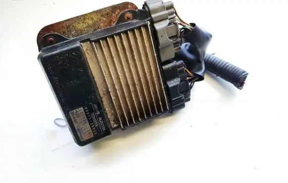 Toyota Corolla E120 E130 Fuel injection control unit/module 8987120050 89871-20050