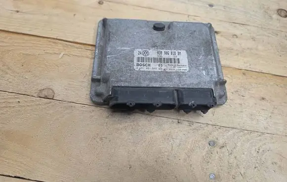 Audi A3 S3 8L Engine control unit/module 038906018BM