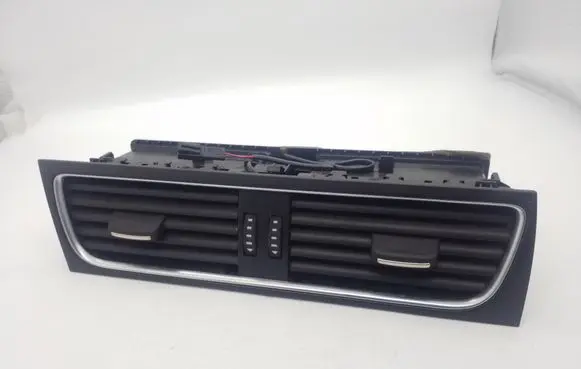 Audi A4 S4 B8 8K Dash center air vent grill 8T1820951C