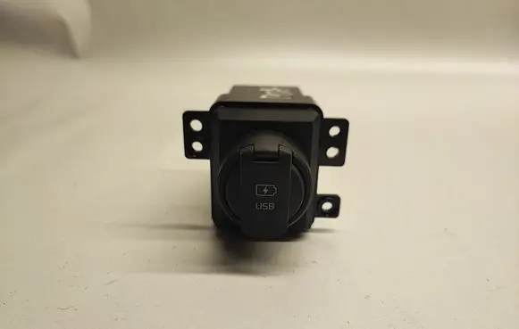 KIA Sportage USB socket connector 96125C5010