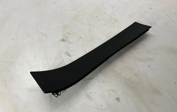 Maserati Ghibli Dashboard glove box trim 670011108