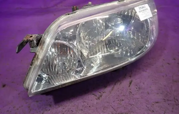 Mazda 323 Headlight/headlamp P1364L