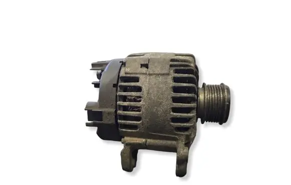 Volkswagen PASSAT B6 Generator/alternator 06F903023C