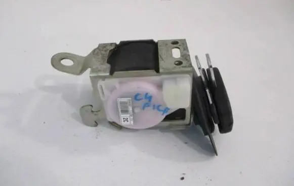 Citroen C4 I Picasso Middle seatbelt (rear) 9654438077 17102006