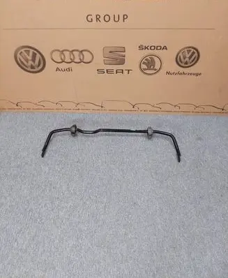 Volkswagen Golf VII Front anti-roll bar/sway bar 5Q0411303N 5Q0411303M