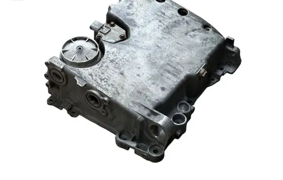 Volvo XC40 Oil sump 32208571
