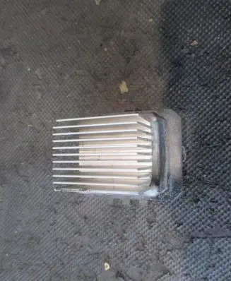 Renault Megane III Heater blower motor/fan resistor T1000034ZC02
