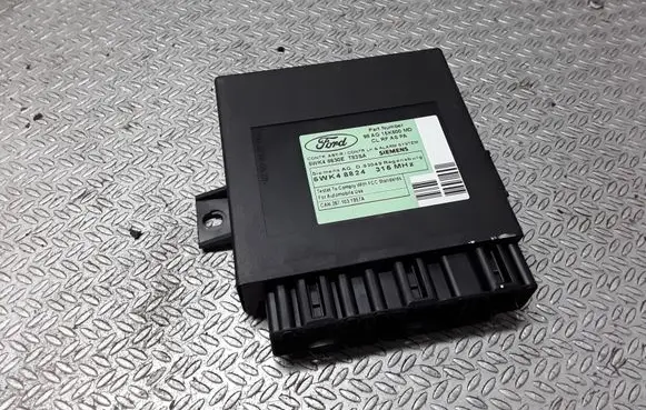 Mercury Cougar VIII Door central lock control unit/module 98AG15K600MD