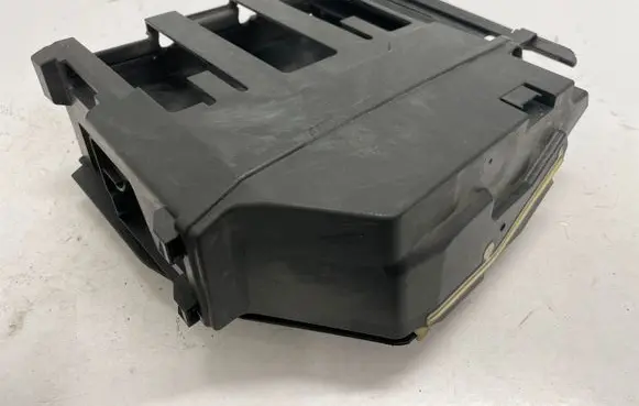 BMW 1 F40 Other engine bay part
