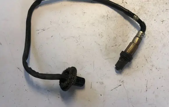 BMW 7 F01 F02 F03 F04 Lambda probe sensor 7526262 752626202 0258006755