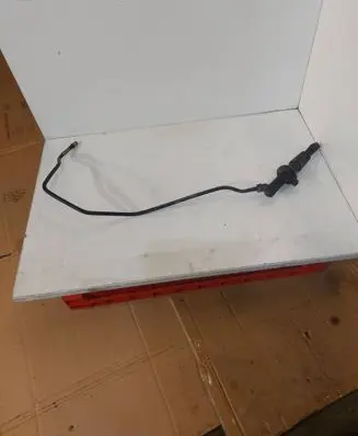 Clutch slave cylinder