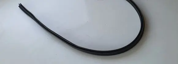 Honda Civic IX Rubber seal front coupe door window 