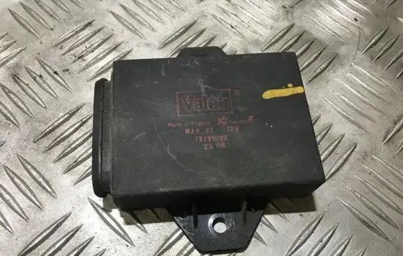 Peugeot 205 Other control units/modules 73201902 2386