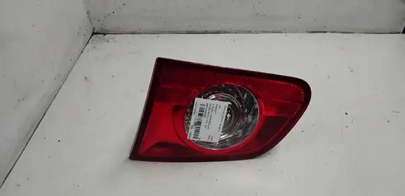 Volkswagen PASSAT B6 Tailgate rear/tail lights