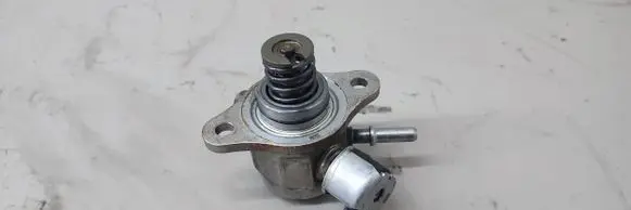 Toyota Sienna XL40 IV Fuel injection high pressure pump 23101F0010 AN3187