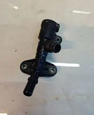 BMW X5 E70 Thermostat/thermostat housing N4832002 010620111533