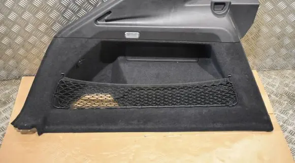Porsche Cayenne (9Y0 9Y3) Other trunk/boot trim element 9Y0867037D55