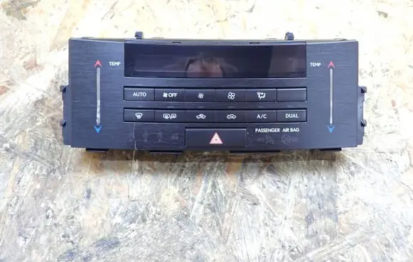 Lexus IS III XE30 Climate control unit 5590053450
