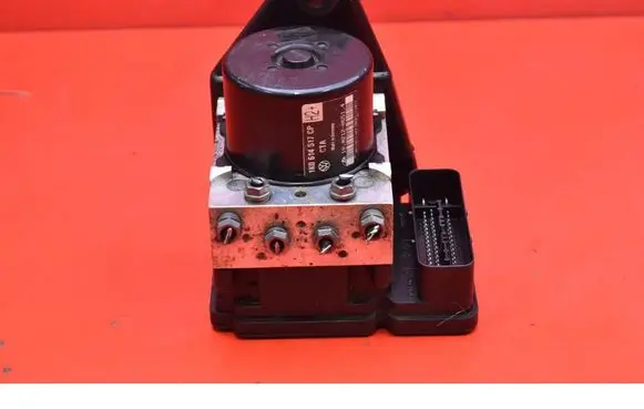 Volkswagen Golf Plus ABS Pump 1K0614517CP