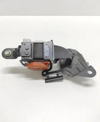 Honda Accord Middle seatbelt (rear) C7084208