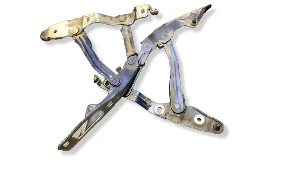 Audi TT Mk1 Engine bonnet/hood hinges 8N0823302