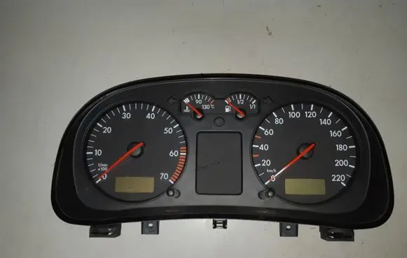 Volkswagen Golf IV Speedometer (instrument cluster) 1J0919860