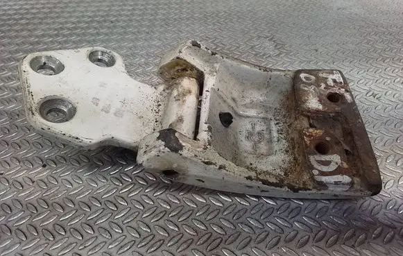 Volkswagen Transporter - Caravelle T5 Loading door upper hinge 7H0827152