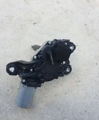 Volkswagen Golf Plus Rear window wiper motor 5M0955711B 0390201809