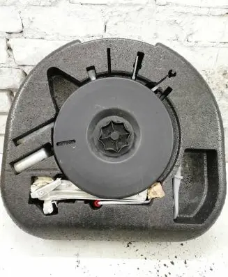Audi TT Mk1 Tool set 