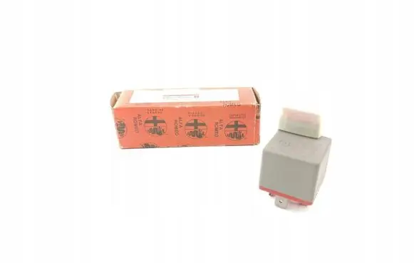 Alfa Romeo 164 Light relay 82461830