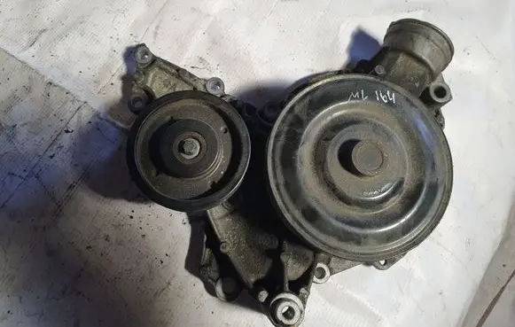 Mercedes-Benz ML W164 Water pump R2722010501